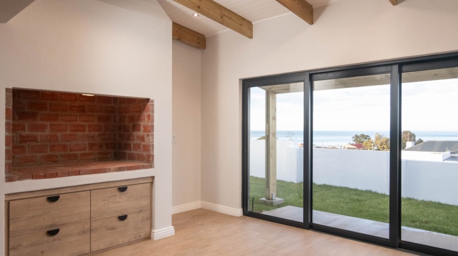 3 Bedroom Property for Sale in St Helena Views Western Cape